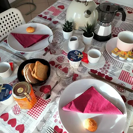 Casa Laura Magliano Alfieri